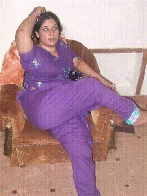 moti gaand nude|desi moti gand nude videos Search